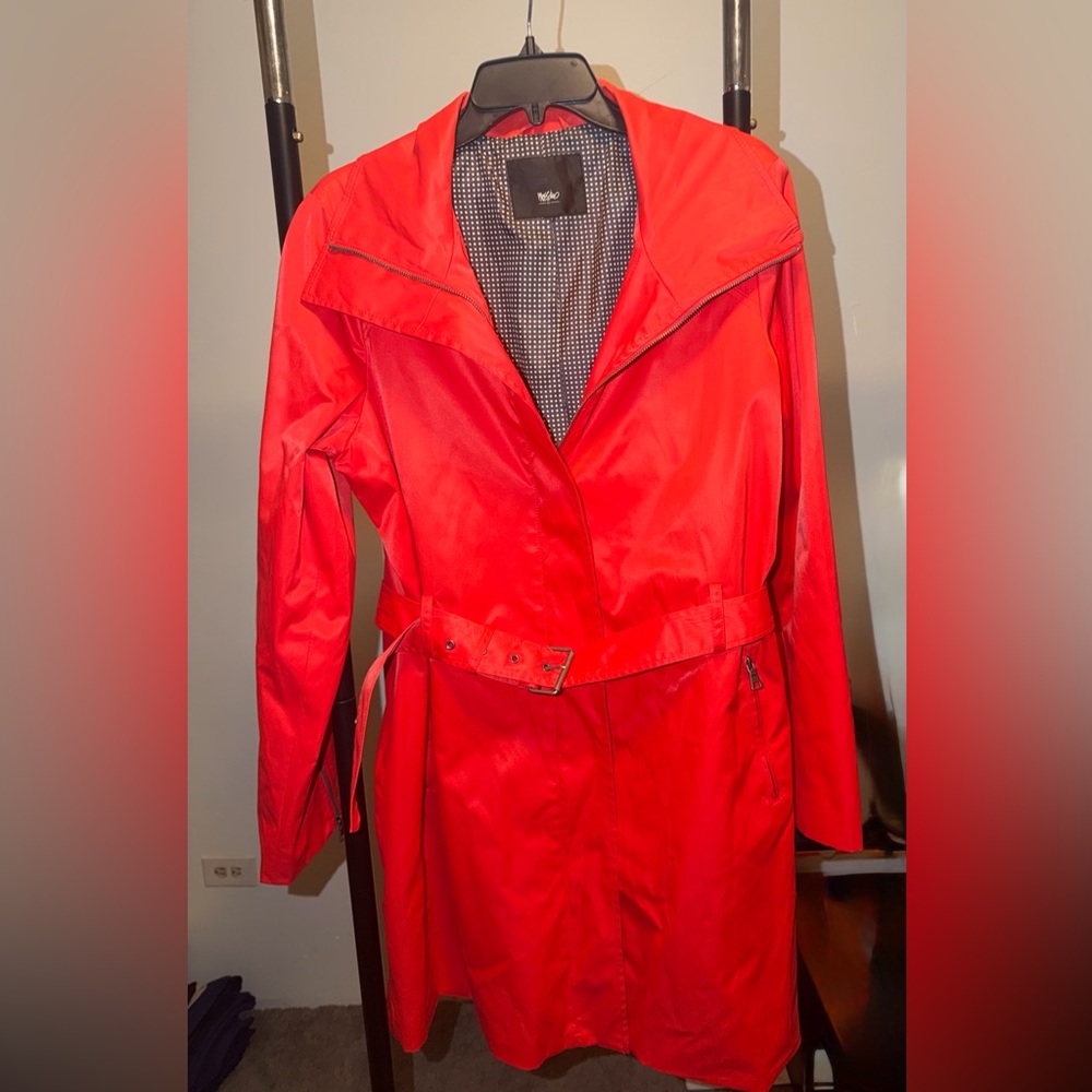 W118 Red Belted Trench Coat Polka Dot Lining